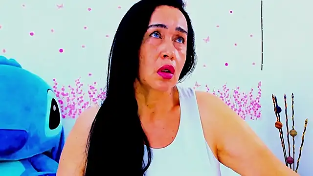 HorniestMilf webcam
