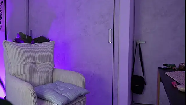 salome-brown webcam