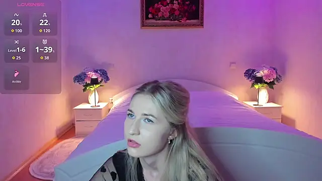 Julie_Blaze webcam
