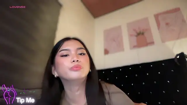 naughtyjedgirl (T teen) - HELP ME TO CUM GUYS