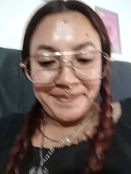 samm_curvy webcam
