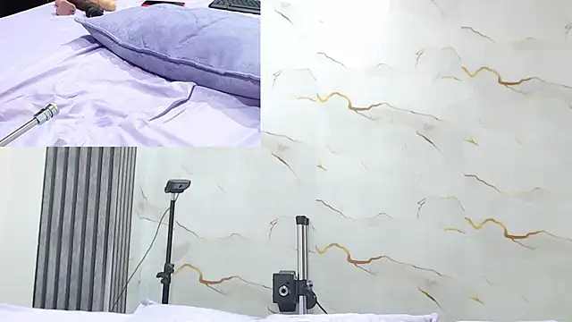 Emma_trons_ webcam