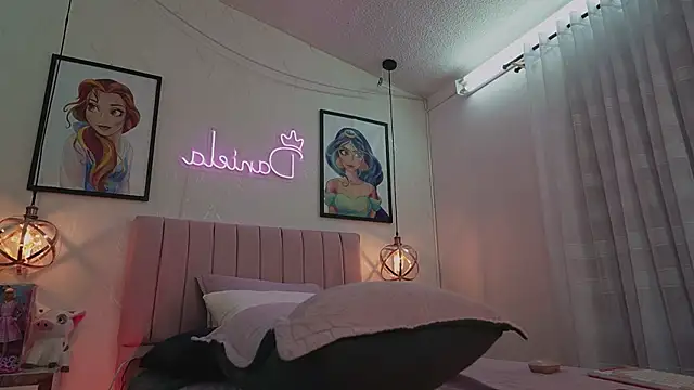 dani_parker_