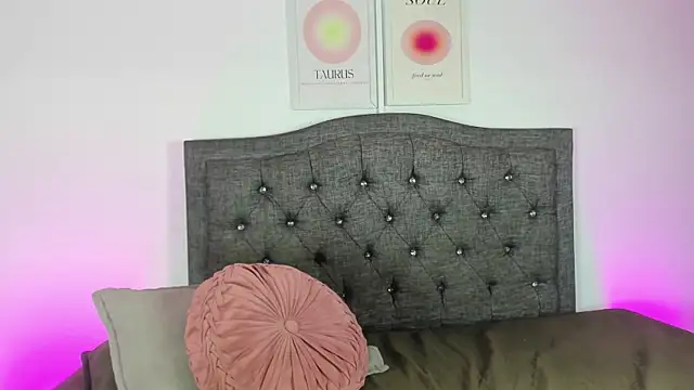 MartinnaCooper_ webcam