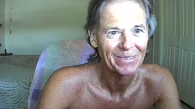 nakeedcowboi65 webcam