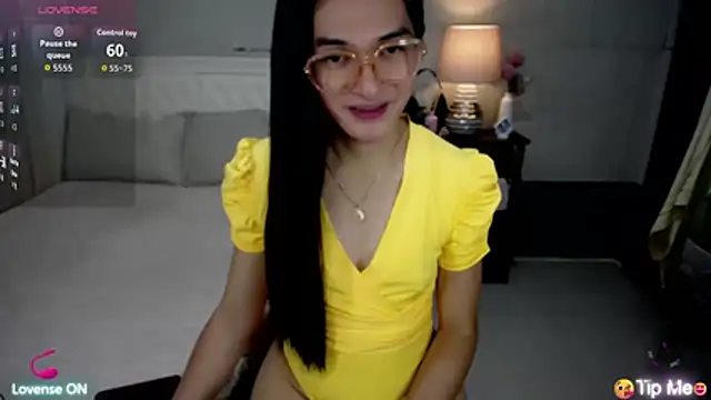 AsianSweetHeartxX webcam
