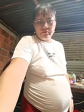 Dirty_Pregnant_Mommy
