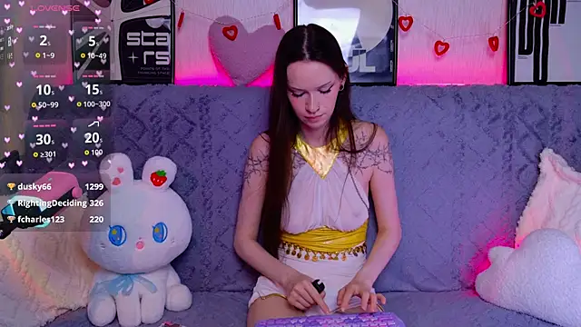 kittimissi (F young) - hot show with oil