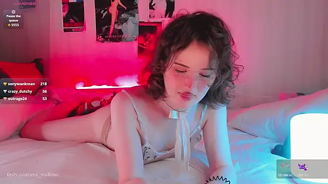 eva_vodkina webcam