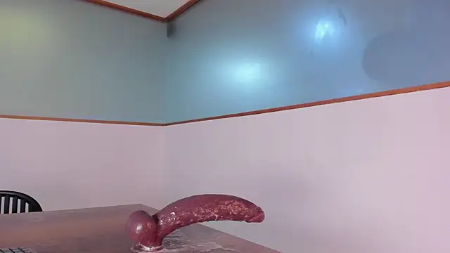 Juli_Casanova webcam