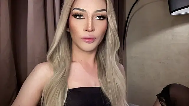 Alicegreenexx webcam