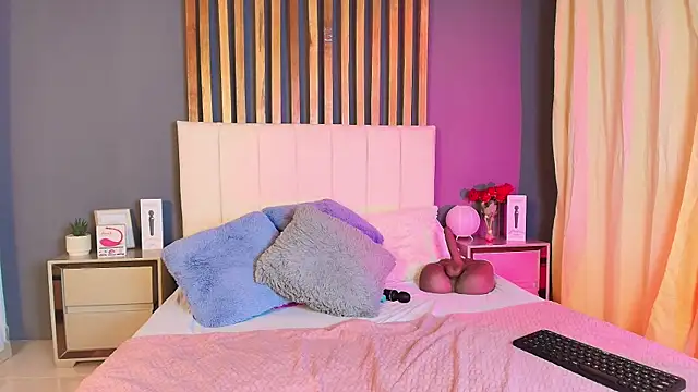 DeboraEvans webcam