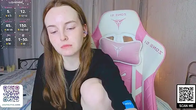 bae_cake_ webcam