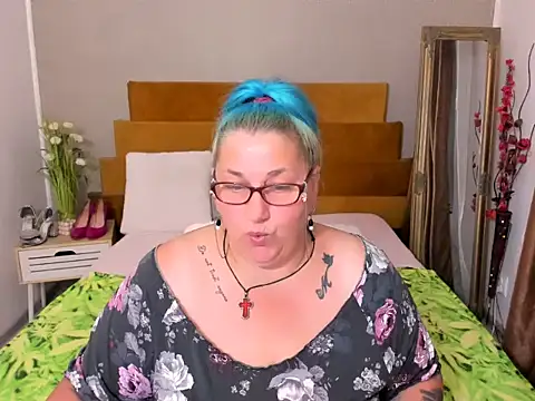 sugarmommy_69x (Ask my age) - ❤️MAKE ME HAPPY WITH YOUR VIBES❤️❤️