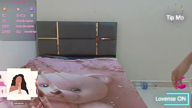 sneha_18years (F teen) - Dildo fuck in public 5 minuts 🥒🍑