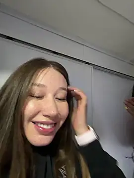 roouse (F young) - a passionate kiss in the pharmacy shh