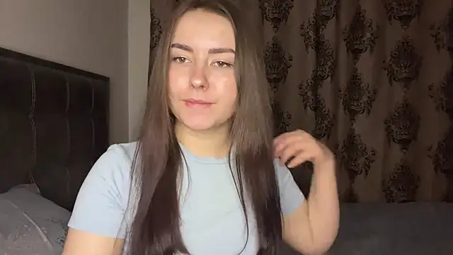 SelenaBrook webcam