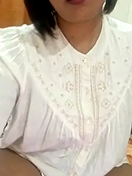 Queen_Kushi4 webcam