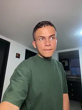 _Leo_Boy webcam