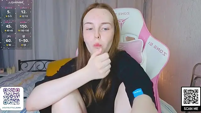 bae_cake_ webcam