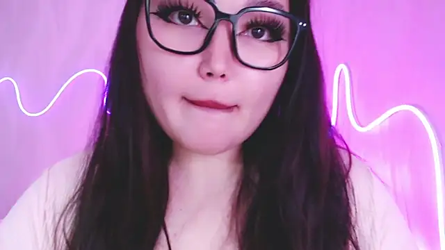 yourmermaidd - Yourmermaidd's free webcam - UK Sex Cams