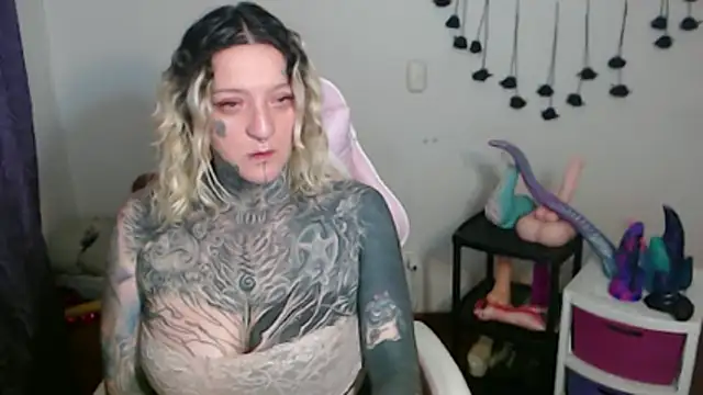 sloppytitss (F milf) - pumped more my pussy