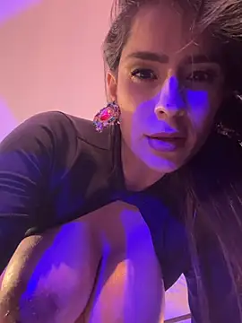 Mau_White ⛰ adult chat