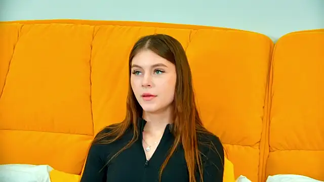 EricaFoxes webcam