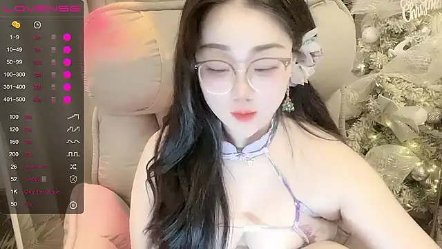Monica-666888- webcam