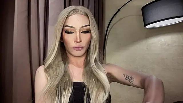Alicegreenexx webcam