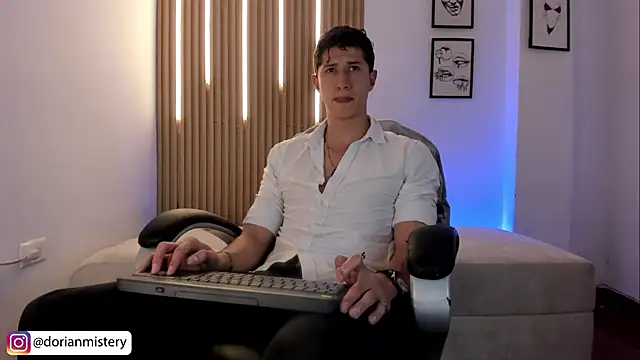 Dorianmistery2322_ webcam