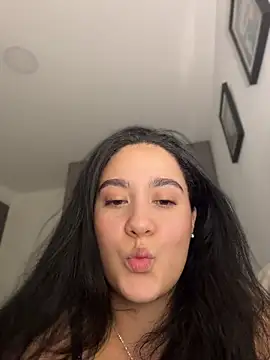 Nina_lovi