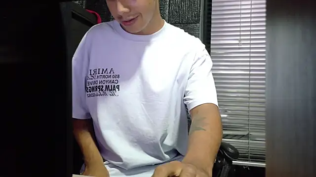 boy_bigcock24cm