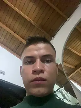 _Leo_Boy webcam