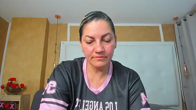 heidy_milf (F milf) - fill naked