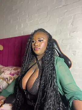 queen_nobuhle_femdom_777 (F young) - Beg For Her Attention