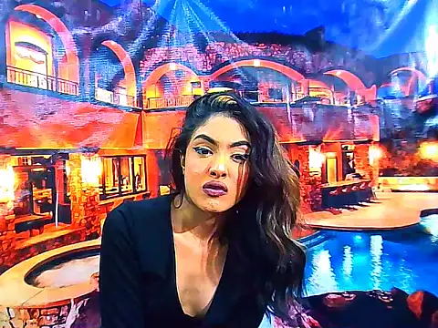 IndianPretty14u2Luv webcam
