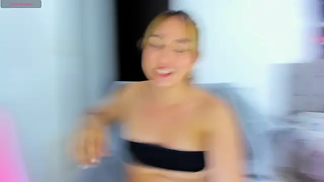 Doll_Andrea webcam