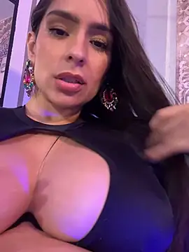 Mau_White ⛰ adult chat