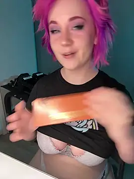 Angel-Lewd-Cake webcam