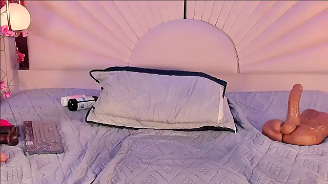 JuliaDavis_1 webcam