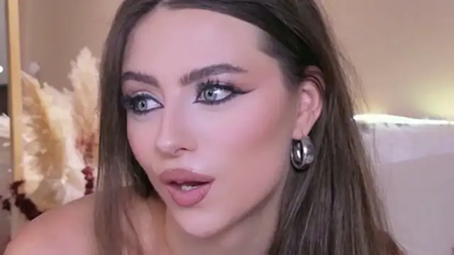 Sienna_Voss webcam