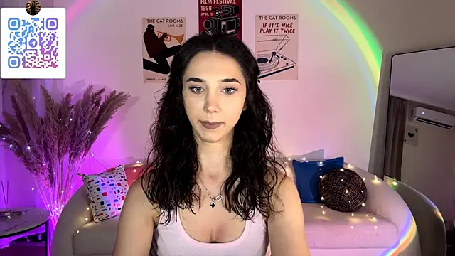 LinaMour webcam