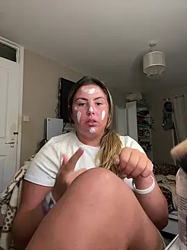 hiddensecretxx webcam