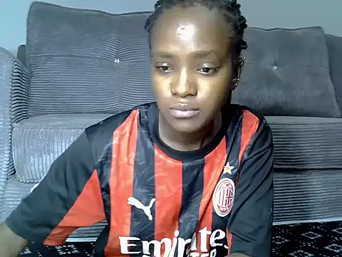 Lynne_pretty4 webcam