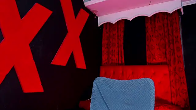 abrilbigcock webcam