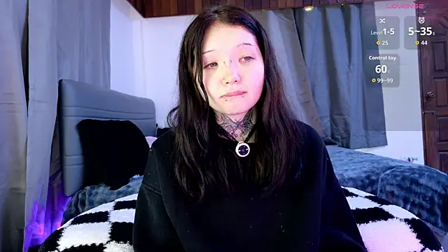 lein_bone (F teen) - take off panties
