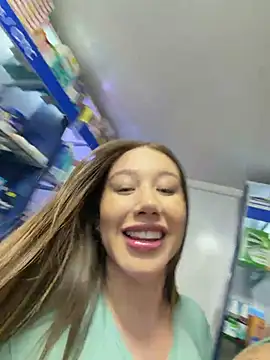 roouse live cam