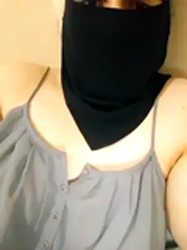 soso85 (F young) - كسي نار