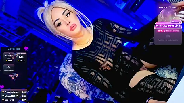 KYLIE_SHEMALE webcam